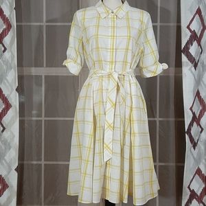 Big Plaid Yellow Print Waist Tie Dress w/
Pockets